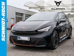 Mythosschwarz Gebraucht 2025 Cupra Born Kleinwagen | 41.980 €