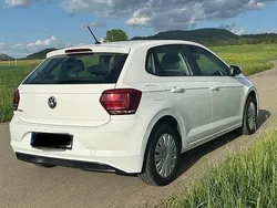 Weiß Gebraucht 2018 VW Polo Trendline Kleinwagen | 9.300 € (Guter Preis)