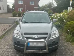 Grau Gebraucht 2006 Chevrolet Captiva SUV | 4.600 € (Fairer Preis)