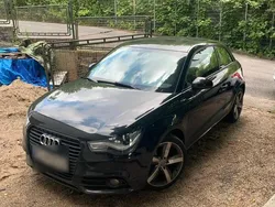 Schwarz Gebraucht 2012 Audi A1 Comfort Kleinwagen | 8.900 €