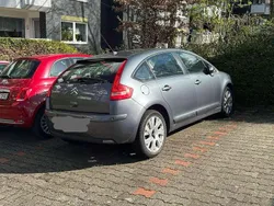 Silber Gebraucht 2008 Citroën C4 Comfort Limousine | 2.000 € (Fairer Preis)
