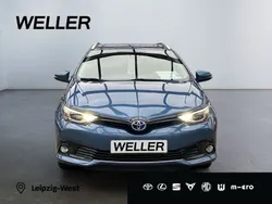 Toyota Auris Hybrid