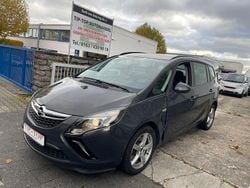Grau Gebraucht 2012 Opel Zafira Tourer Edition Van / Kleinbus | 4.300 € (Guter Preis)