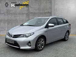 Silber Gebraucht 2014 Toyota Auris Touring Sports Life+ Kombi | 11.480 € (Fairer Preis)