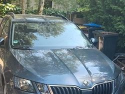 Grau Gebraucht 2018 Skoda Octavia G-TEC Ambition Kombi | 9.300 € (Fairer Preis)