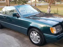 Grün Gebraucht 1995 Mercedes E320 Cabrio | 22.500 €