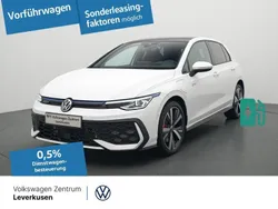 Pure white Gebraucht 2024 VW Golf VIII GTE Limousine | 42.480 € (Superpreis)