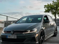 Grau Gebraucht 2019 VW Golf VII Pure Limousine | 31.500 € (Teuer)