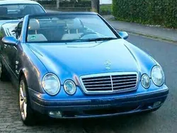 Blau Gebraucht 1999 Mercedes CLK320 Cabrio | 4.950 € (Guter Preis)