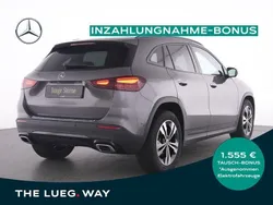 Grau Gebraucht 2024 Mercedes GLA180 Progressive SUV | 35.485 € (Fairer Preis)