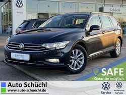 Grau Gebraucht 2023 VW Passat Business Kombi | 27.658 € (Fairer Preis)