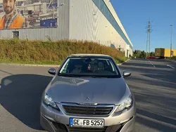 Grau Gebraucht 2014 Peugeot 308 Active Limousine | 5.900 € (Guter Preis)