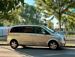 Silber Gebraucht 2008 Mercedes Viano Van / Kleinbus | 8.500 € (Guter Preis)