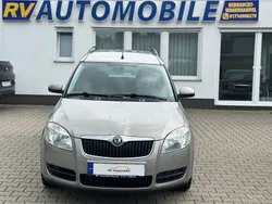 Beige Gebraucht 2009 Skoda Roomster Plus Edition Kombi | 4.990 € (Teuer)