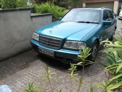 Mercedes C180