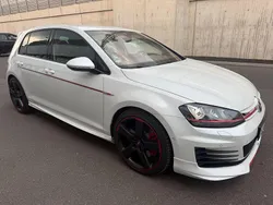 Weiß Gebraucht 2016 VW Golf VII GTI Limousine | 20.000 € (Superpreis)