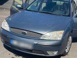 Blau Gebraucht 2001 Ford Mondeo Limousine | 1.999 € (Fairer Preis)