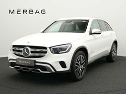 Weiß Gebraucht 2020 Mercedes GLC300 SUV | 35.790 € (Teuer)