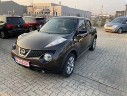 Braun Gebraucht 2013 Nissan Juke Tekna SUV | 8.699 € (Fairer Preis)