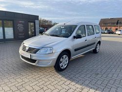 Weiß metallic Gebraucht 2009 Dacia Logan MCV Ambiance Kombi | 6.450 € (Teuer)