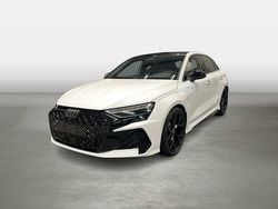Arkonaweiss Neu 2025 Audi RS3 Sportback Ambiente Kleinwagen | 67.580 € (Guter Preis)