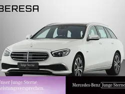 Weiß Gebraucht 2021 Mercedes E300 Exclusive Kombi | 35.850 € (Fairer Preis)