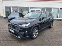 Schwarz Gebraucht 2020 Toyota RAV4 Club SUV | 26.390 € (Fairer Preis)