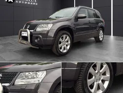 Grau Gebraucht 2010 Suzuki Grand Vitara Comfort+ SUV | 10.990 € (Teuer)