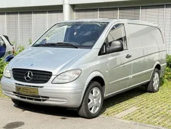 Silber Gebraucht 2009 Mercedes Vito Van / Kleinbus | 8.800 € (Etwas zu teuer)