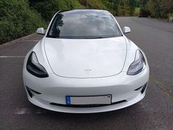 Weiß Gebraucht 2023 Tesla Model 3 Limousine | 37.900 € (Etwas zu teuer)