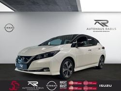 Weiß Gebraucht 2021 Nissan Leaf 360º Kleinwagen | 15.989 € (Etwas zu teuer)