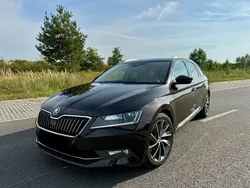 Schwarz Gebraucht 2017 Skoda Superb LAURIN & KLEMENT Kombi | 15.500 € (Guter Preis)
