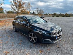 Schwarz Gebraucht 2015 Peugeot 508 GT Kombi | 13.500 €