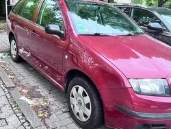 Rot Gebraucht 2006 Skoda Fabia Kombi | 1.990 € (Fairer Preis)