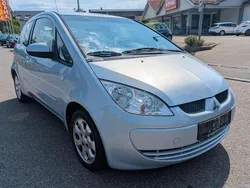 Blau Gebraucht 2005 Mitsubishi Colt Invite Kleinwagen | 2.950 € (Fairer Preis)