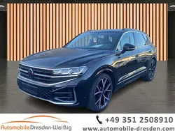 Tamarindenbraun metallic Gebraucht 2023 VW Touareg R-line SUV | 59.980 € (Superpreis)