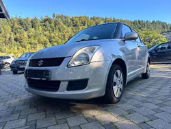 Silber Gebraucht 2010 Suzuki Swift Snow Limousine | 2.950 € (Fairer Preis)