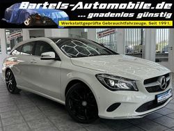 Weiß Gebraucht 2015 Mercedes CLA180 Shooting Brake Kombi | 16.550 € (Fairer Preis)