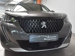 Grau Gebraucht 2023 Peugeot 2008 GT SUV | 21.480 € (Fairer Preis)