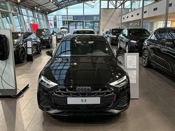 Schwarz Gebraucht 2024 Audi S3 Sportback Kleinwagen | 60.400 € (Teuer)