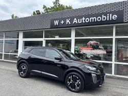 Schwarz Gebraucht 2023 Peugeot 2008 Allure SUV | 20.990 € (Guter Preis)