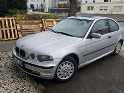 Silber Gebraucht 2004 BMW 318 Compact Kleinwagen | 2.099 € (Fairer Preis)