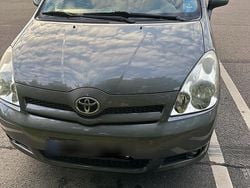 Grau Gebraucht 2006 Toyota Corolla Kombi | 3.000 € (Superpreis)