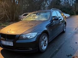 Schwarz Gebraucht 2006 BMW 320 Kombi | 4.500 € (Teuer)