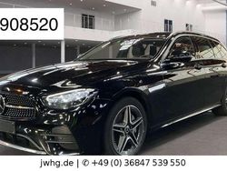 Schwarz/baltic black Gebraucht 2021 Mercedes E300 AMG Kombi | 28.950 € (Fairer Preis)
