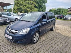 Blau Gebraucht 2012 Opel Zafira Family Van / Kleinbus | 7.950 € (Etwas zu teuer)