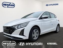 Mangrove green / mic Gebraucht 2024 Hyundai i20 Select Limousine | 17.990 € (Fairer Preis)