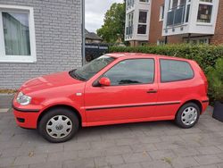 Rot Gebraucht 2000 VW Polo Kleinwagen | 999 € (Fairer Preis)