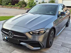 Grau Gebraucht 2024 Mercedes C300 AMG line Limousine | 48.900 € (Etwas zu teuer)