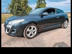 Braun Gebraucht 2008 Renault Mégane Coupé Coupé | 1.999 € (Guter Preis)